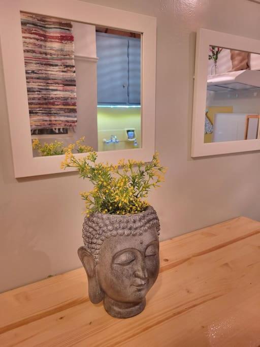 Viva La Frida Boho Apartment In Central Афины Экстерьер фото