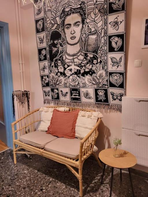 Viva La Frida Boho Apartment In Central Афины Экстерьер фото