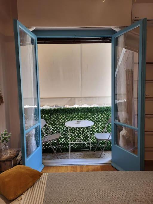 Viva La Frida Boho Apartment In Central Афины Экстерьер фото